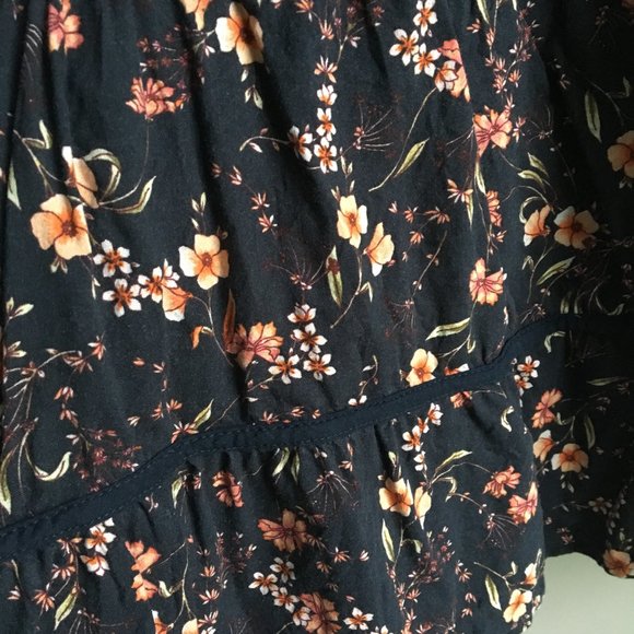 Old Navy Tops Old Navy Black Floral Peasant Top Poshmark